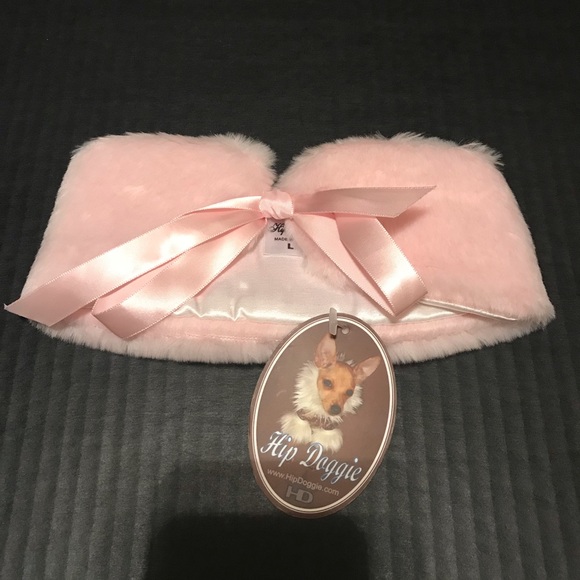 HIP DOGGIE PINK FAUX FUR CAPE - Picture 1 of 5